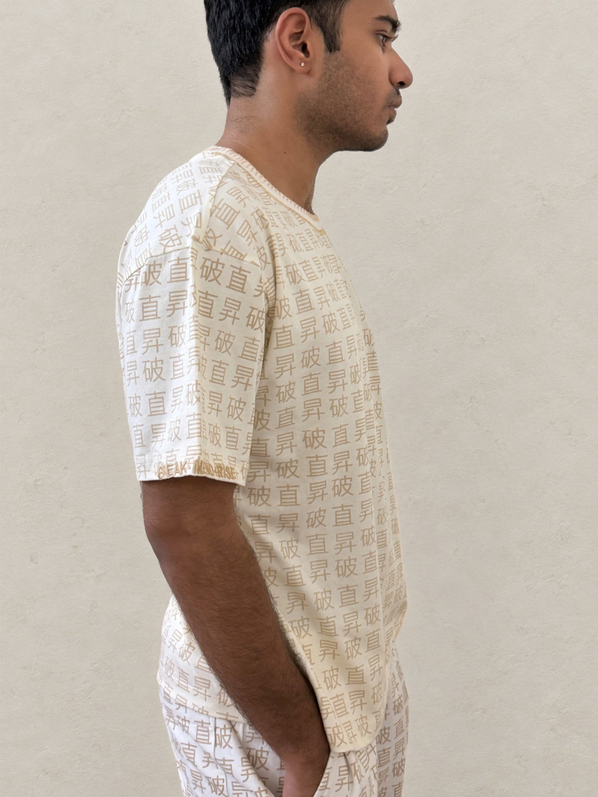 JSYM Tee side view